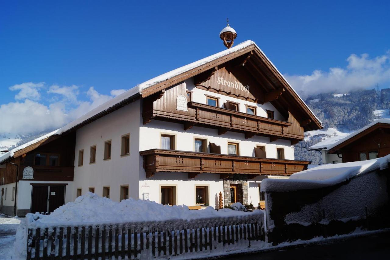 Krandlhof Apartment Zell am Ziller Exterior photo